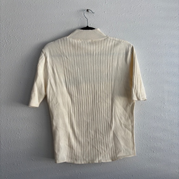 The New York Times “Herald Tribune” Ribbed Knit Mock Neck Sweater - Size L - Picture 7 of 7